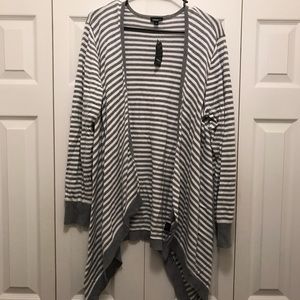 Lightweight Cardigan